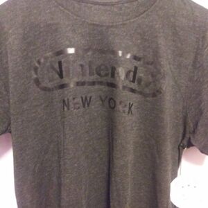 Nintendo New York BLACK (NOT GRAY)T-Shirt